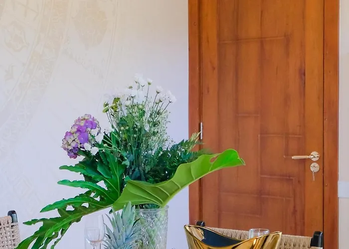 New Cozy 1 Bedroom Garden With Private Pool
